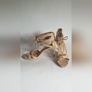 Women's Loft faux tan suede strappy shoes Sz7M open toe thin heel